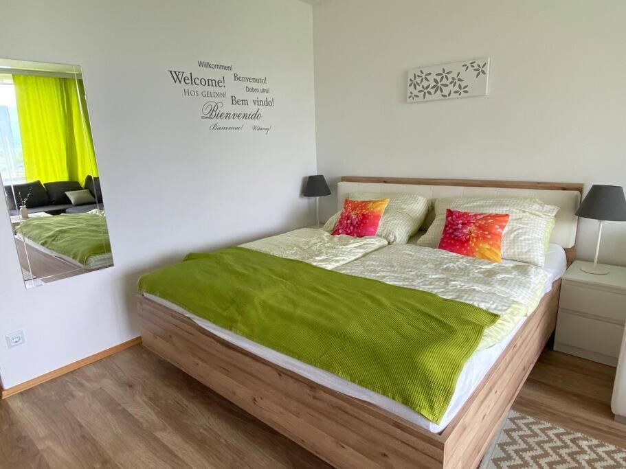 Apartment Mit Seeblick Щробл Екстериор снимка